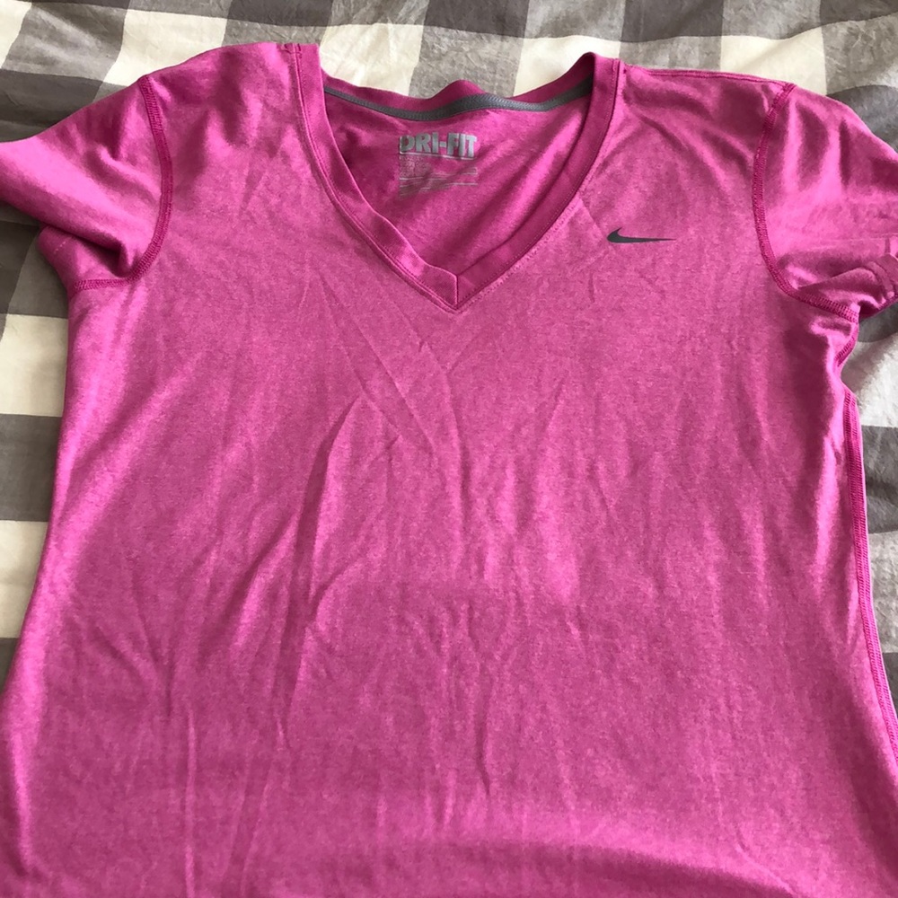 Nike dri-fit pink short sleeve small